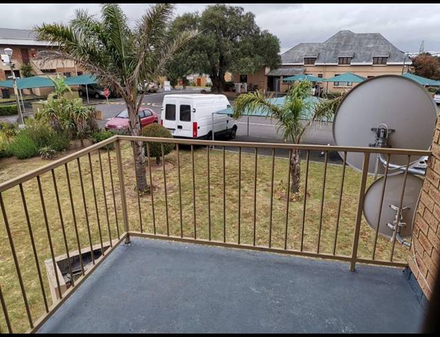 2 BEDROOM PROPERTY TO RENT IN OAKGLEN